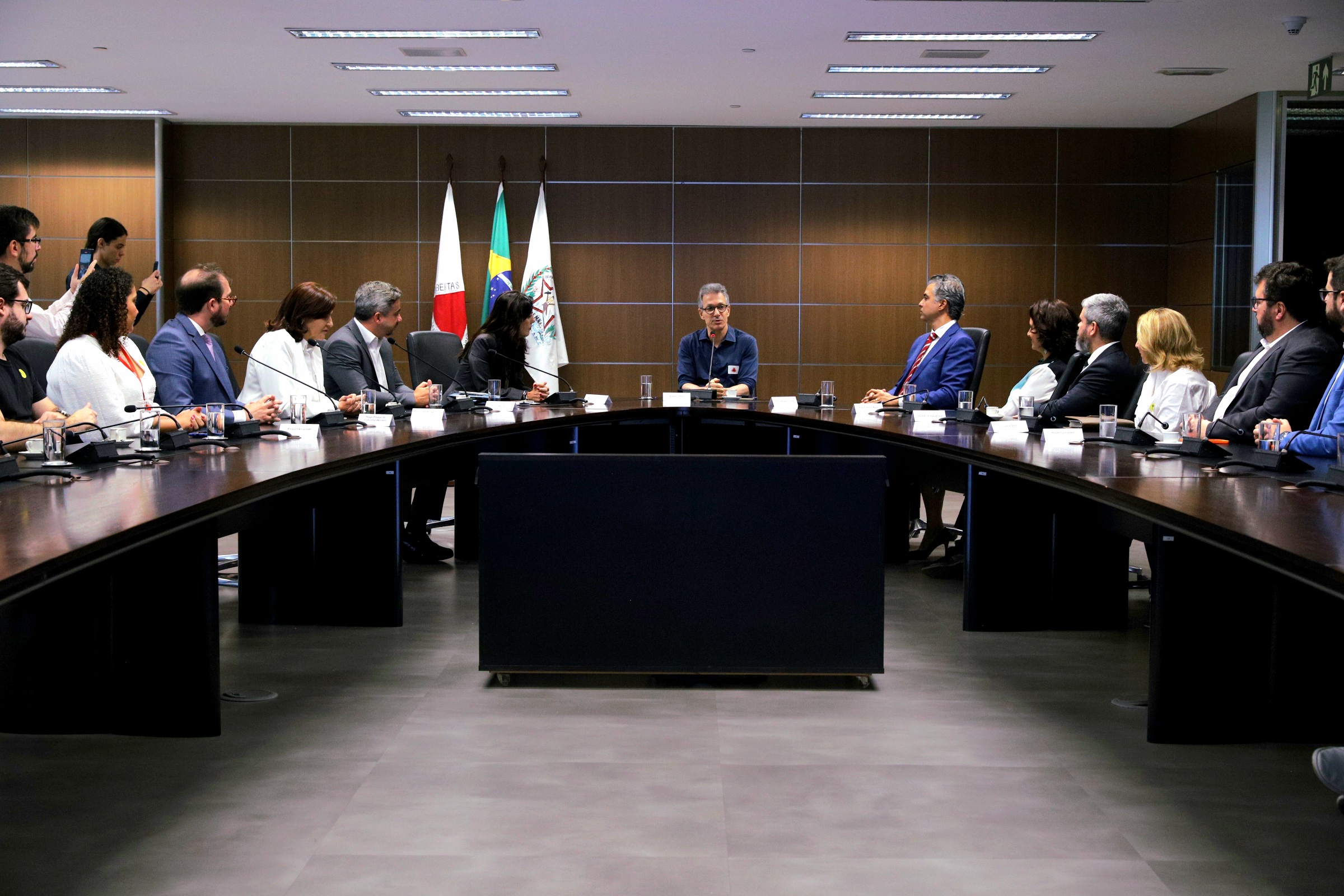 Governo de Minas assina acordo que melhora e facilita os processos de regularização fundiária no estado