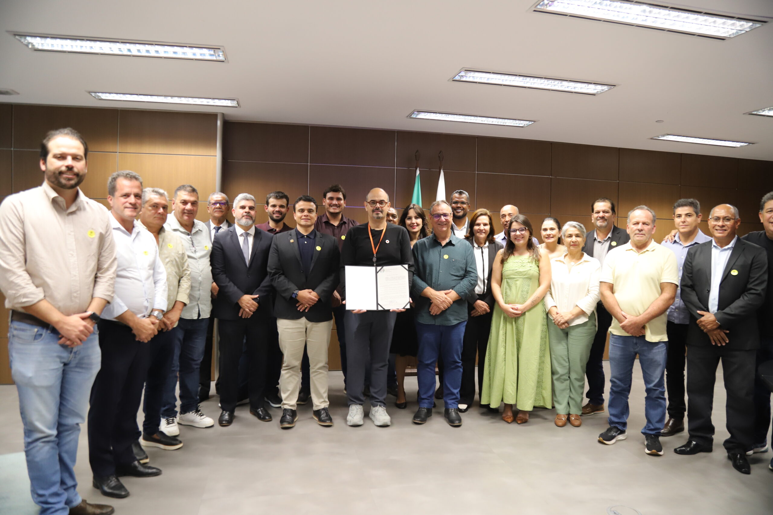 Governo de Minas avança na regularização fundiária ao firmar acordo com municípios da RMBH e do Colar Metropolitano